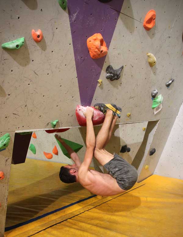 Salle de blocs a Reims Les Arts de la Grimpe