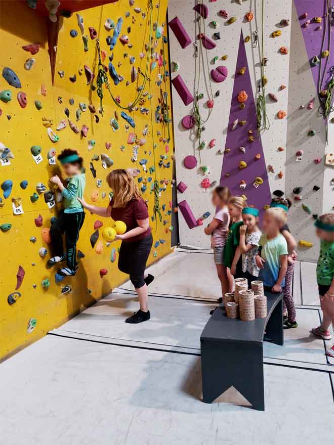 Stages escalade à Reims Les Arts de la grimpe